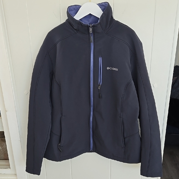 Columbia Women's Dark Gray  Jacket - Picture 13 of 13